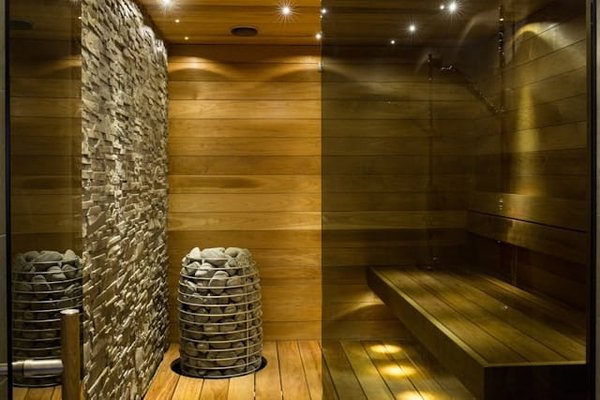Quels trucs pour déménager un sauna portable ?
